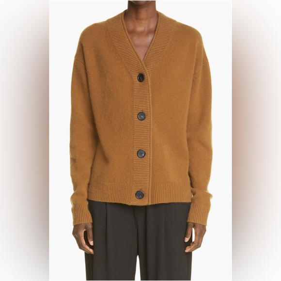 CO Cashmere Cardigan - Picture 2 of 9